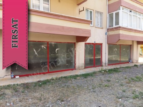 KARPUZDEREDE TEŞVİKİYE SİTESİNDE 130 M2 WC Lİ DÜKKAN