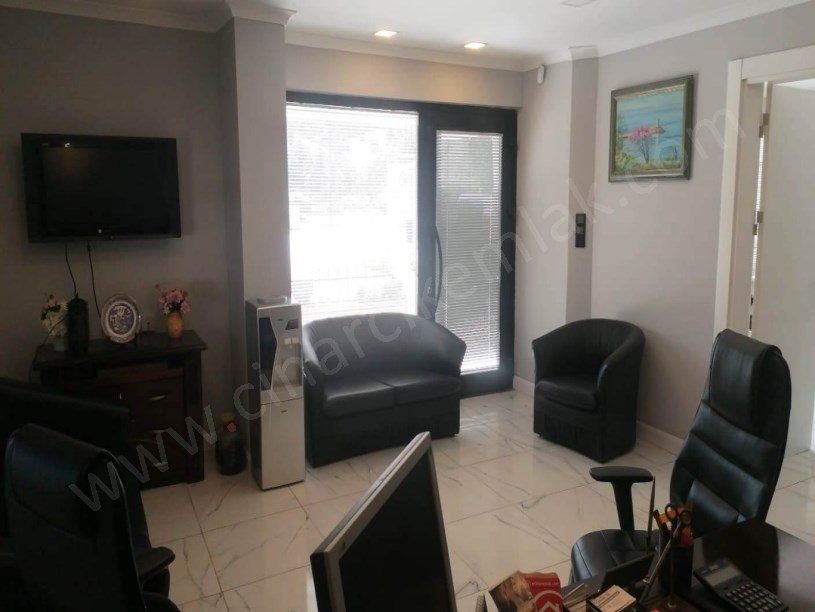 DEVREN KİRALIK FULL EŞYALI, 2 BÖLÜMLÜ OFİS