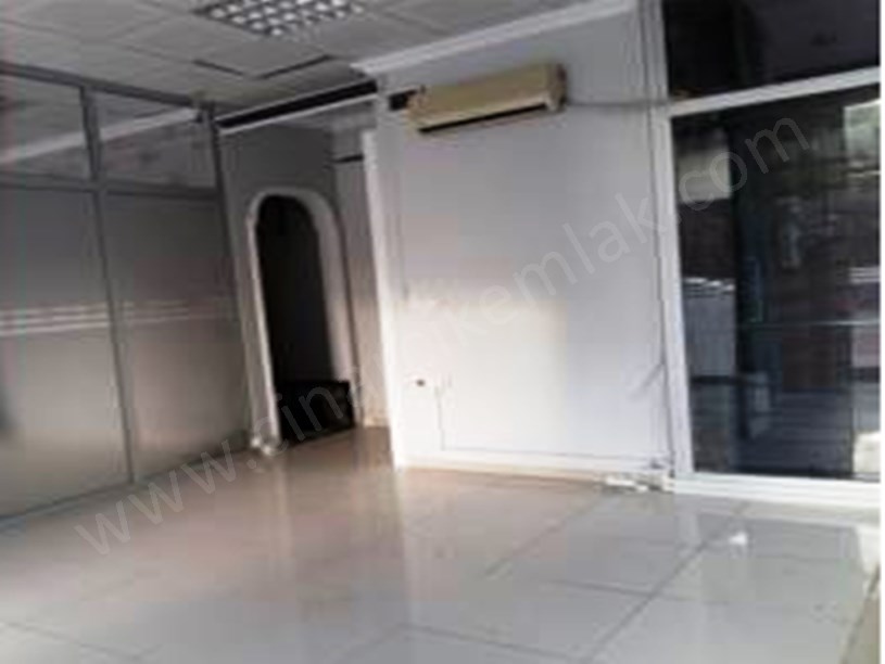 BAHÇELİEVLERDE 50 M2 KİRALIK BOŞ İŞYERİ