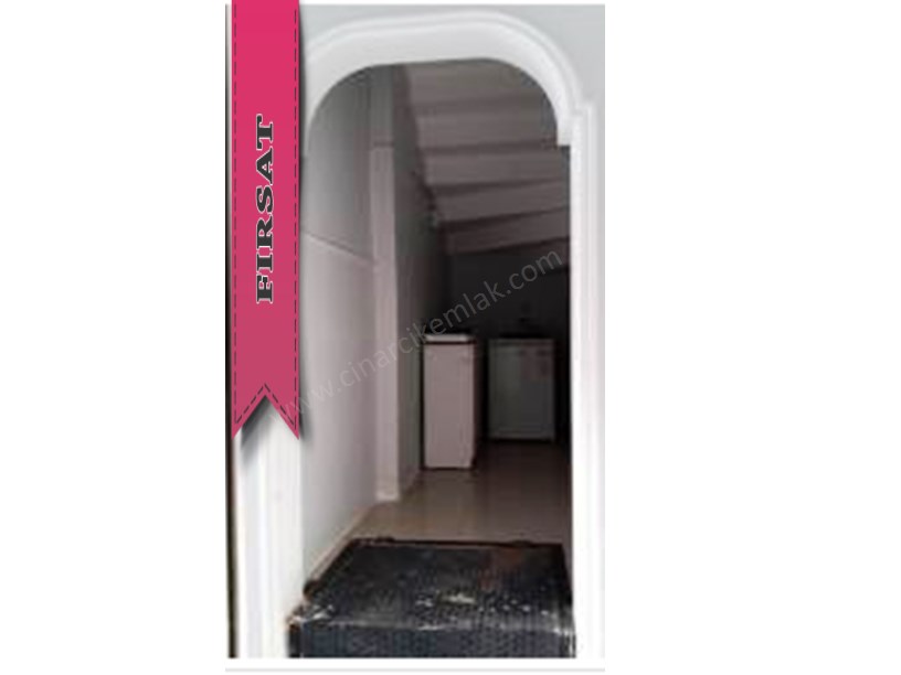 BAHÇELİEVLERDE 50 M2 KİRALIK BOŞ İŞYERİ