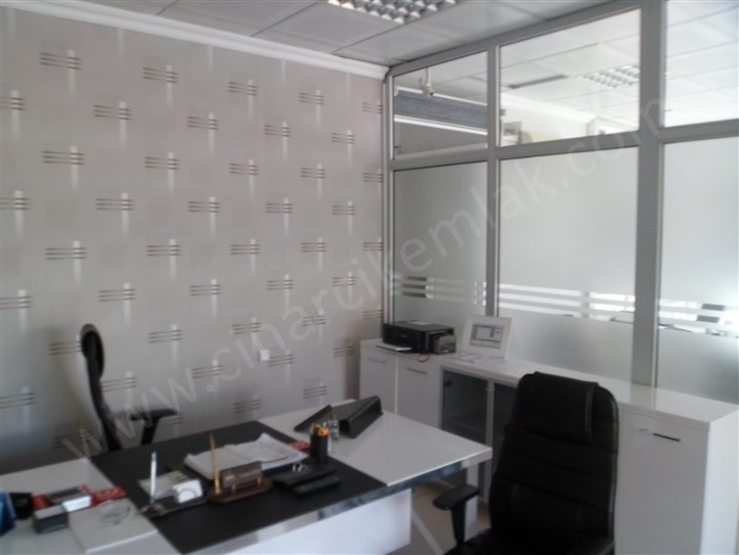 BAHÇELİEVLERDE 50 M2 KİRALIK BOŞ İŞYERİ