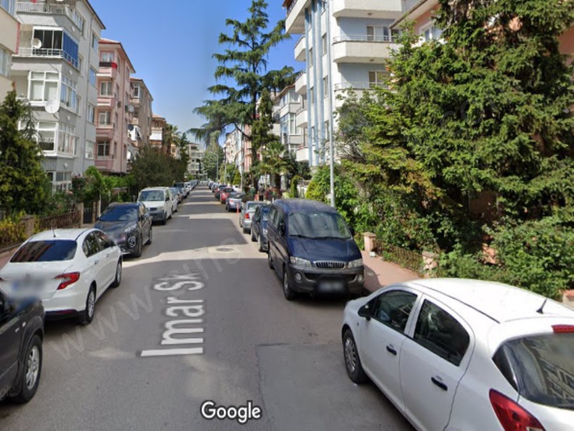 BAHÇELİEVLERDE 50 M2 KİRALIK BOŞ İŞYERİ