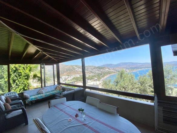 Yahşi Mah. Bodrum Satılık Villa |  4+2 Oda |13.800.000Tl | Tripleks | Klima | 2 Banyo | 4 Yatak Odası Resim-2