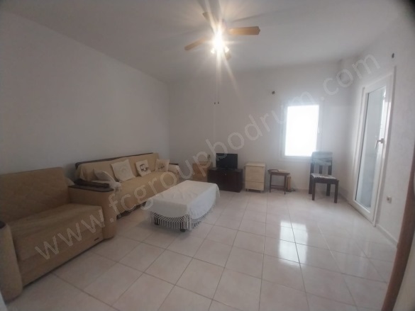 Turgutreis Mah. Bodrum Satılık Daire |  2+1 Oda | 61M2 5.750.000Tl Eşyalı  | Giriş Katı | Klima | 1 Banyo | 2 Yatak Odası Resim-4