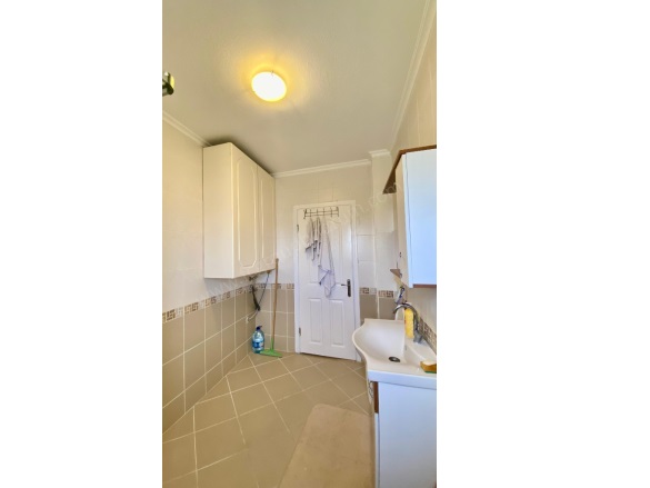 Karabağ Mah. Bodrum Kiralık Daire |  3+1 Oda | 134M2 Aylık 80.000Tl  Krediye Uygun  Eşyalı  | 3. Kat | Klima | 2 Banyo | 3 Yatak Odası Resim-5