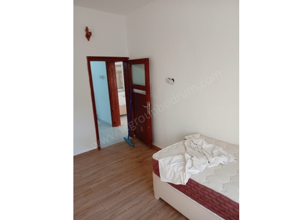 Yalıkavak Mah. Bodrum Kiralık Müstakil Ev |  4+1 Oda | 107M2 Aylık 45.000Tl Eşyalı  | Müstakil | Klima | 1 Banyo | 4 Yatak Odası Resim-3