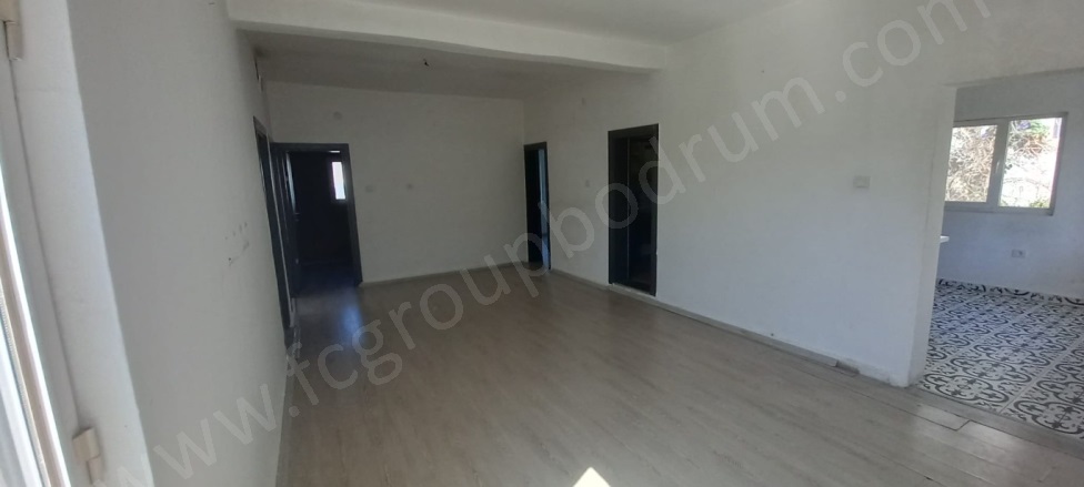 Bahçelievler Mah. Bodrum Kiralık Daire |  4+1 Oda | 90M2 Aylık 40.000Tl | 2. Kat | Soba | 1 Banyo | 4 Yatak Odası Resim-1