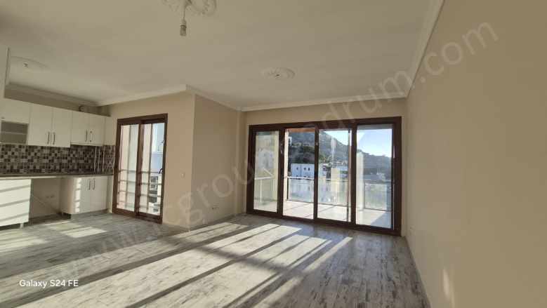 Karabağ Mahallesinde Deniz Manzaralı Ferah 2+1 Kiralık Daire Bodrum Fc Group