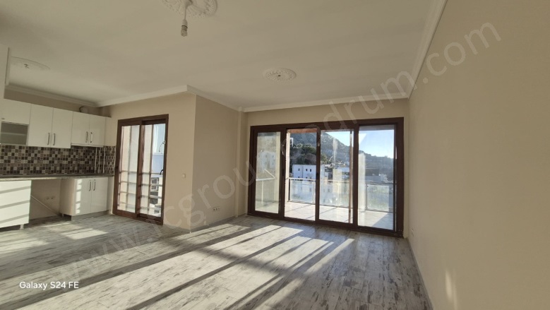 Karabağ Mah. Bodrum Kiralık Daire |  2+1 Oda | 66M2 Aylık 35.000Tl | 2. Kat | Klima | 2 Banyo | 2 Yatak Odası Resim-2