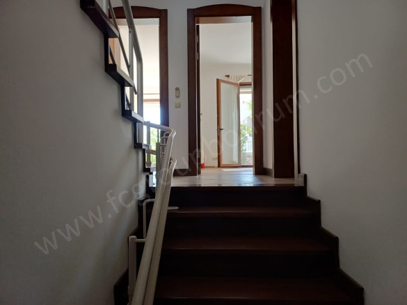 Turgutreis Mah. Bodrum Kiralık Villa |  4+1 Oda | 220M2 Yıllık 75.000Tl Eşyalı  | Villa | Klima | 2 Banyo | 4 Yatak Odası Resim-4