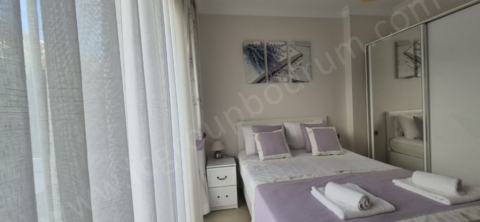 Torba Mah. Bodrum Kiralık Villa |  5+2 Oda | 250M2 Yıllık 110.000Tl Eşyalı  | Villa Ve Müstakil | Klima | 4 Banyo | 5 Yatak Odası Resim-4