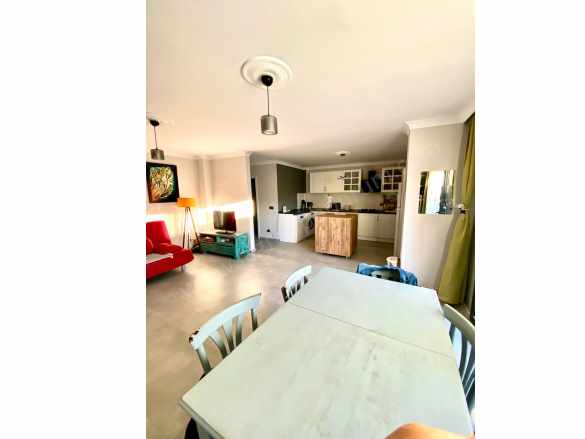 Fc Group Gayrimenkulden Çalışanaöğrenciye Merkezi Konumda Oda 3+1 Kiralık Daire Bodrum Karabağ Mah