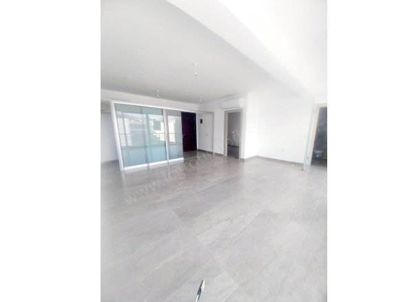 Turgutreis Mah. Bodrum Kiralık Ofis / Büro |  1+1 Oda | 55M2 Aylık 39.000Tl | Klima | 1 Banyo Resim-1