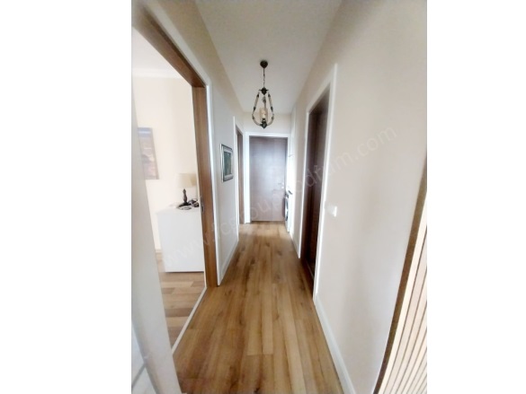 Karabağ Mah. Bodrum Satılık Daire |  3+1 Oda | 121M2 14.900.000Tl  Krediye Uygun  Eşyalı  | 2. Kat | Klima | 1 Banyo | 3 Yatak Odası Resim-5