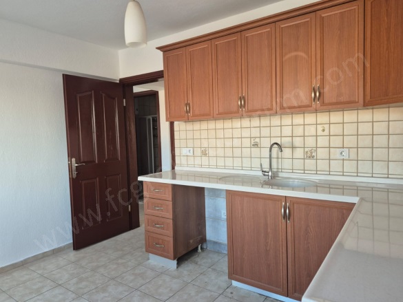 Turgutreis Mah. Bodrum Kiralık Daire |  1+1 Oda | 115M2 Aylık 35.000Tl | 3. Kat | Klima | 1 Banyo | 1 Yatak Odası Resim-3