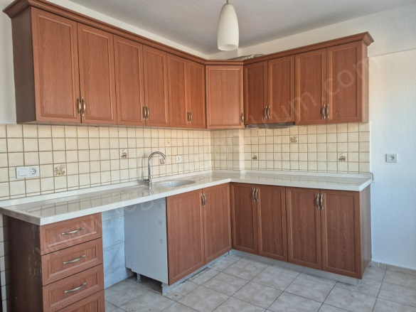 Turgutreis Mah. Bodrum Kiralık Daire |  1+1 Oda | 115M2 Aylık 35.000Tl | 3. Kat | Klima | 1 Banyo | 1 Yatak Odası Resim-5