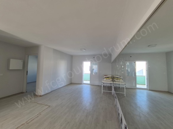 Turgutreis Mah. Bodrum Kiralık Ofis / Büro |  2+1 Oda | 67M2 Aylık 40.000Tl | 2. Kat | Klima | 1 Banyo Resim-5