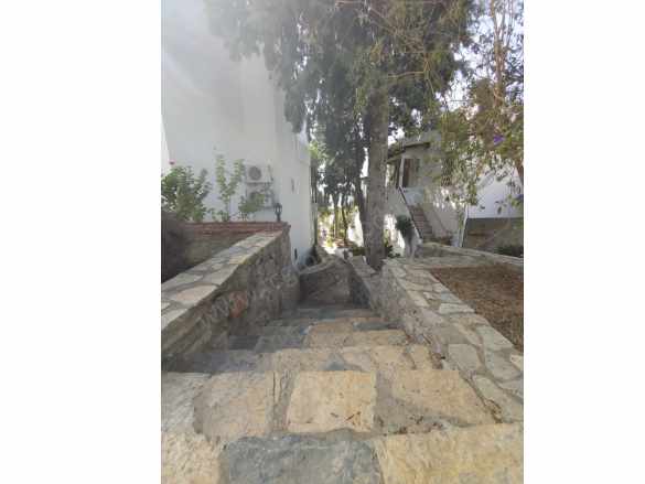 Turgutreis Havuzlu Butik Sitede Denize Ve Sahile 250 M De Lux Eşyalı 2+1 Üst Kat Kiralık Daire Bodrum Mah Fc Group