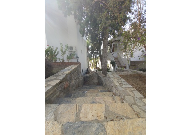 Turgutreis Mah. Bodrum Kiralık Daire |  2+1 Oda | 69M2 Aylık 45.000Tl | 3. Kat | Klima Resim-3