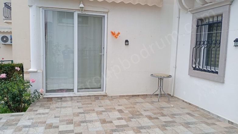 Karabağ Mah. Bodrum Kiralık Daire |  2+1 Oda | 88M2 Yıllık 48.000Tl Eşyalı  | Bahçe Katı | Klima | 1 Banyo | 2 Yatak Odası Resim-5