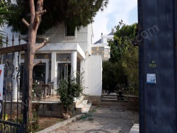 Bodrum Turgutreis Mah. Satılık Müstakil Ev 5+1 240 M2 | Şömine | 3 Banyo | 4 Yatak Odası