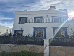 Bodrum Turgutreis Mah. Kiralık Daire 4+1 162 M2 | Tripleks | Klima | 1 Banyo | 4 Yatak Odası