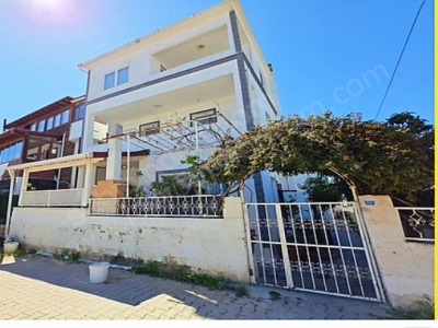 Merkezi Konumda 4+1 Bakımlı Ferah Geniş Tripleks Satılık Villa Bodrum Akçaalan Mah Fc Group