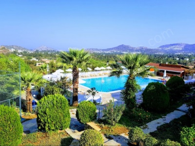 Fırsat! Havuzlu Site İçinde Ferah Ve Keyifli 2+1 Üst Kat Satılık Daire Bodrum Peksimet Mah Fc Group