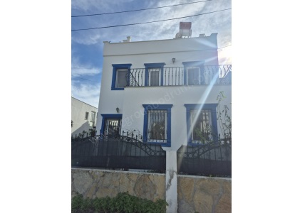 Turgutreiste Merkezi Konumda Müstakil Tripleks 4+1 Kiralık Daire Bodrum Turgutreis Mah Fc Group