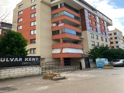 Nilüfer 29 Ekim Mah. Satılık Daire 3+1 165 M2 | 4. Kat | Doğalgaz(Kombi) | 1 Banyo | 1 Yatak Odası