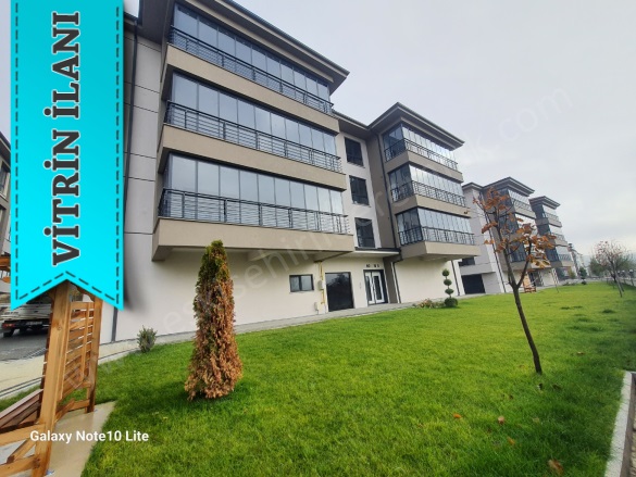 Çamlıca Mah. Tepebaşı Satılık Daire |  3+1 Oda | 170M2 7.750.000Tl  Krediye Uygun  | 2. Kat | Yerden Isıtma | 2 Banyo | 3 Yatak Odası Resim-1