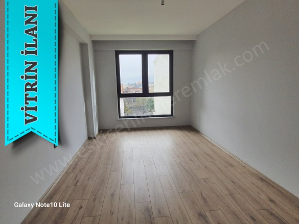 Çamlıca Mah. Tepebaşı Satılık Daire |  3+1 Oda | 170M2 7.750.000Tl  Krediye Uygun  | 2. Kat | Yerden Isıtma | 2 Banyo | 3 Yatak Odası Resim-5