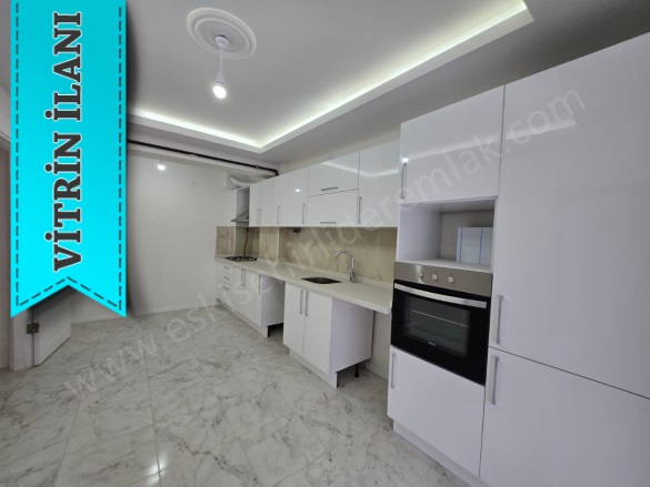 Sazova Mah. Tepebaşı Satılık Daire |  3+1 Oda | 130M2 6.750.000Tl  Krediye Uygun  | 2. Kat | Merkezi Isınma | 2 Banyo | 3 Yatak Odası Resim-3