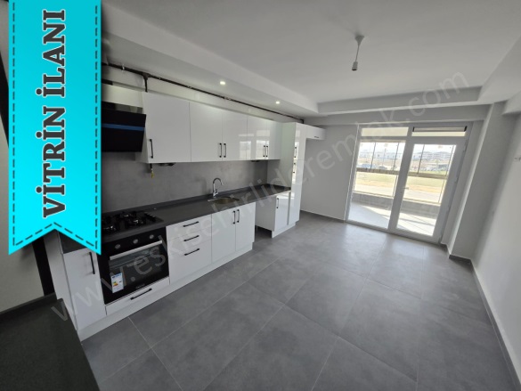 Aşağı Söğütönü Mah. Tepebaşı Satılık Daire |  4+1 Oda | 200M2 10.500.000Tl  Krediye Uygun  | 1. Kat | Yerden Isıtma | 2 Banyo | 4 Yatak Odası Resim-2