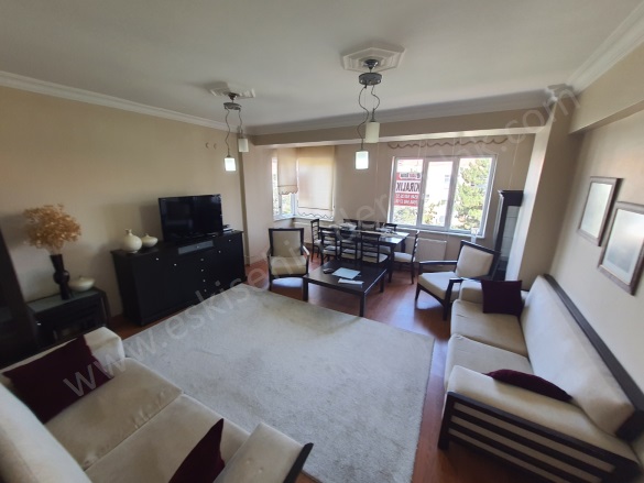 Osmangazi Mah. Odunpazarı Kiralık Daire |  2+1 Oda | 110M2 Aylık 25.000Tl Eşyalı  | 3. Kat | Doğalgaz(Kombi) | 1 Banyo | 2 Yatak Odası Resim-3