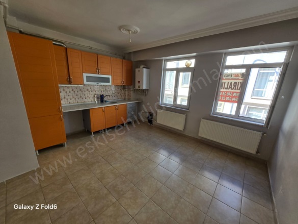 Büyükdere Mah. Odunpazarı Kiralık Daire |  2+1 Oda | 90M2 Aylık 17.000Tl | 2. Kat | Doğalgaz(Kombi) | 1 Banyo | 2 Yatak Odası Resim-5