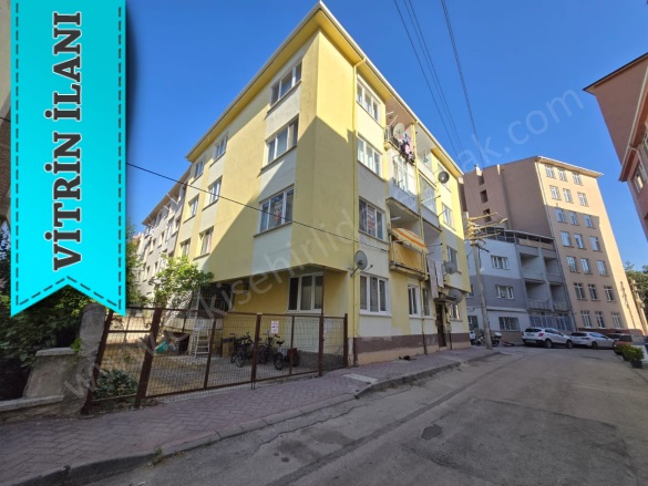 Vişnelik Mah. Odunpazarı Satılık Daire |  3+1 Oda | 130M2 2.649.000Tl  Krediye Uygun  | 2. Kat | Doğalgaz(Kombi) | 1 Banyo | 3 Yatak Odası Resim-4