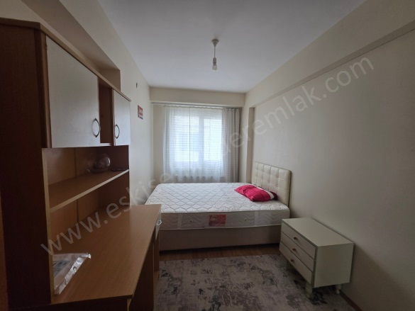 Büyükdere Mah. Odunpazarı Kiralık Daire |  1+1 Oda | 55M2 Aylık 14.000Tl | 2. Kat | Doğalgaz(Kombi) Resim-4