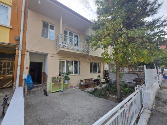 Vişnelik Mah. Odunpazarı Kiralık Daire |  3+1 Oda | 115M2 Aylık 16.000Tl | 2. Kat | Doğalgaz(Kombi) | 1 Banyo | 3 Yatak Odası Resim-1