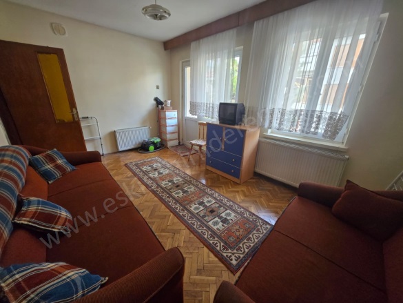 Vişnelik Mah. Odunpazarı Kiralık Daire |  3+1 Oda | 115M2 Aylık 16.000Tl | 2. Kat | Doğalgaz(Kombi) | 1 Banyo | 3 Yatak Odası Resim-4
