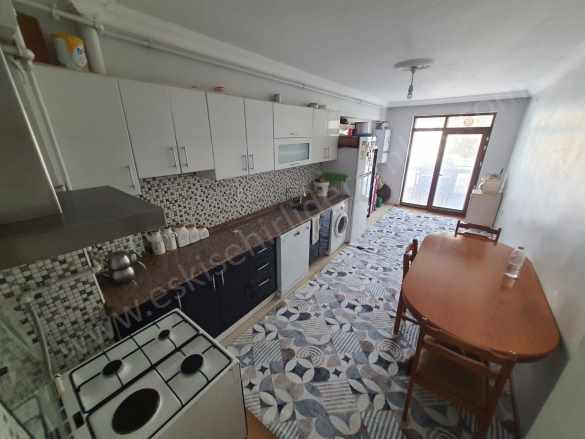 Eskişehir Çamlıca Mahallesinde Satılık Daire 3+1 135M2 Tepebaşı