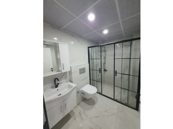 Osmangazi Mah. Odunpazarı Satılık Daire |  5+1 Oda | 200M2 8.500.000Tl  Krediye Uygun  | 4. Kat | Yerden Isıtma | 2 Banyo | 5 Yatak Odası Resim-5