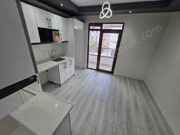 Esentepe Mah. Tepebaşı Satılık Daire |  3+1 Oda | 120M2 4.250.000Tl | 1. Kat | Doğalgaz(Kombi) | 1 Banyo | 1 Yatak Odası Resim-2