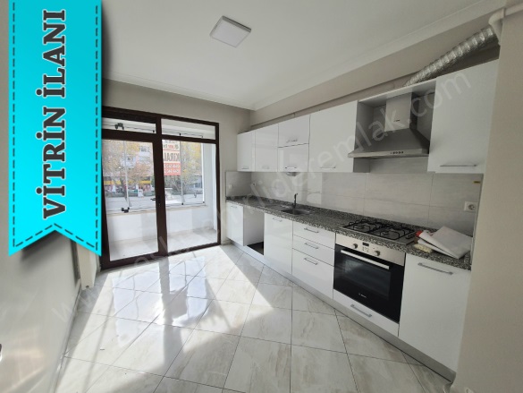 Akarbaşı Mah. Odunpazarı Kiralık Daire |  3+1 Oda | 150M2 Aylık 33.000Tl  Krediye Uygun  | 1. Kat | Doğalgaz(Kombi) | 2 Banyo | 3 Yatak Odası Resim-4