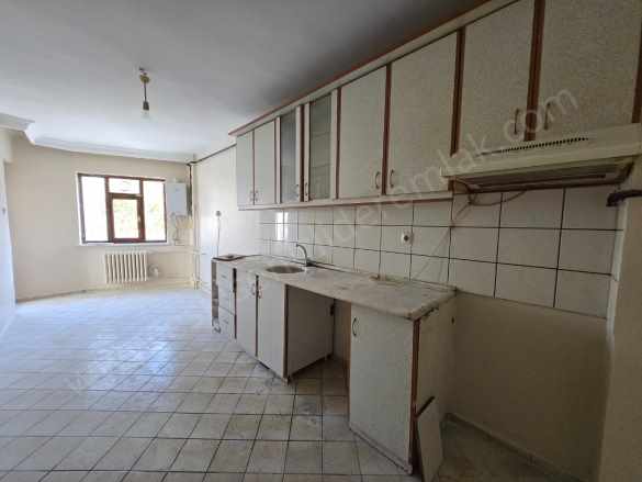 Eskişehir Vişnelik Mahallesinde Kiralık Daire 3+1 Odunpazarı