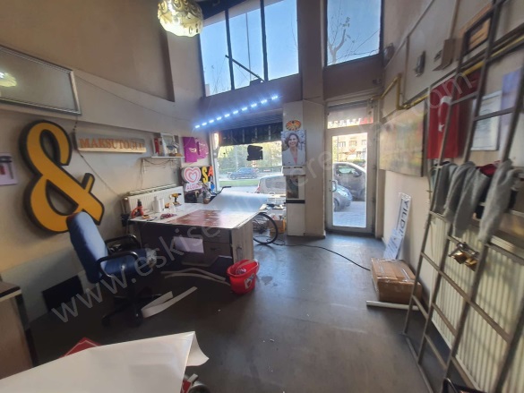 Akçağlan Mah. Odunpazarı Kiralık Dükkan |  1 Oda | 150M2 Aylık 46.000Tl | Giriş Katı | Merkezi Isınma Resim-3