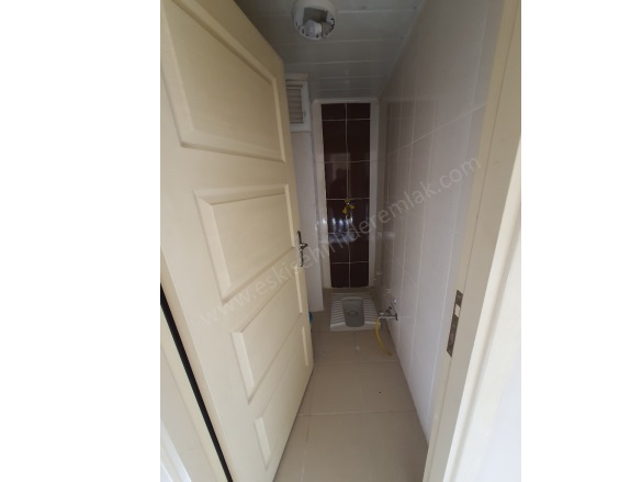 Gültepe Mah. Odunpazarı Kiralık Daire |  2+1 Oda | 90M2 Aylık 16.000Tl | 3. Kat | Doğalgaz(Kombi) | 1 Banyo | 1 Yatak Odası Resim-3