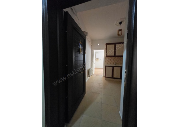 Yenibağlar Mah. Tepebaşı Kiralık Daire |  1+1 Oda | 65M2 Aylık 13.500Tl | 1. Kat | Doğalgaz(Kombi) | 1 Banyo | 1 Yatak Odası Resim-5