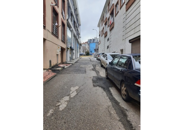 Büyükdere Mah. Odunpazarı Kiralık Daire |  1+1 Oda | 50M2 Aylık 13.000Tl  Krediye Uygun  | 3. Kat | Doğalgaz(Kombi) | 1 Banyo | 1 Yatak Odası Resim-4