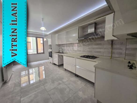 Deliklitaş Mah. Odunpazarı Satılık Daire |  4+1 Oda | 190M2 9.950.000Tl  Krediye Uygun  | 1. Kat | Doğalgaz(Kombi) | 2 Banyo | 4 Yatak Odası Resim-1